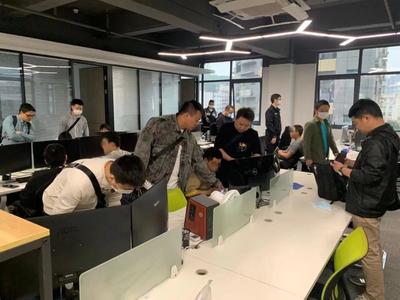 深圳公安聯(lián)合科技企業(yè)，以軟件開(kāi)發(fā)驅(qū)動(dòng)反詐攻堅(jiān)，警情同比下降37%